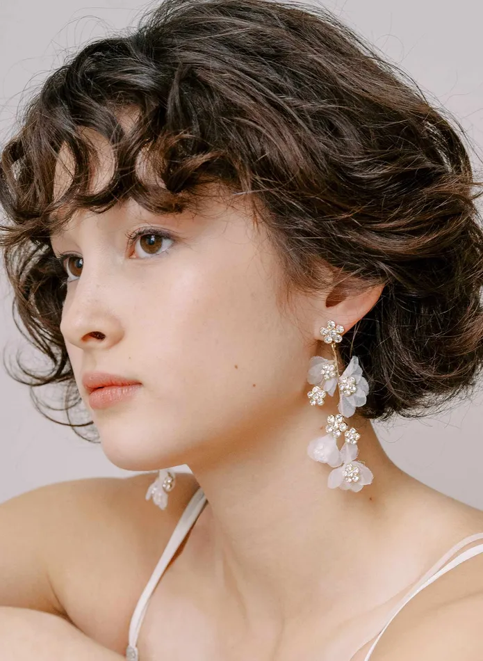 Earrings twigs honey Crystal and silk petal chandelier earring Style 2304