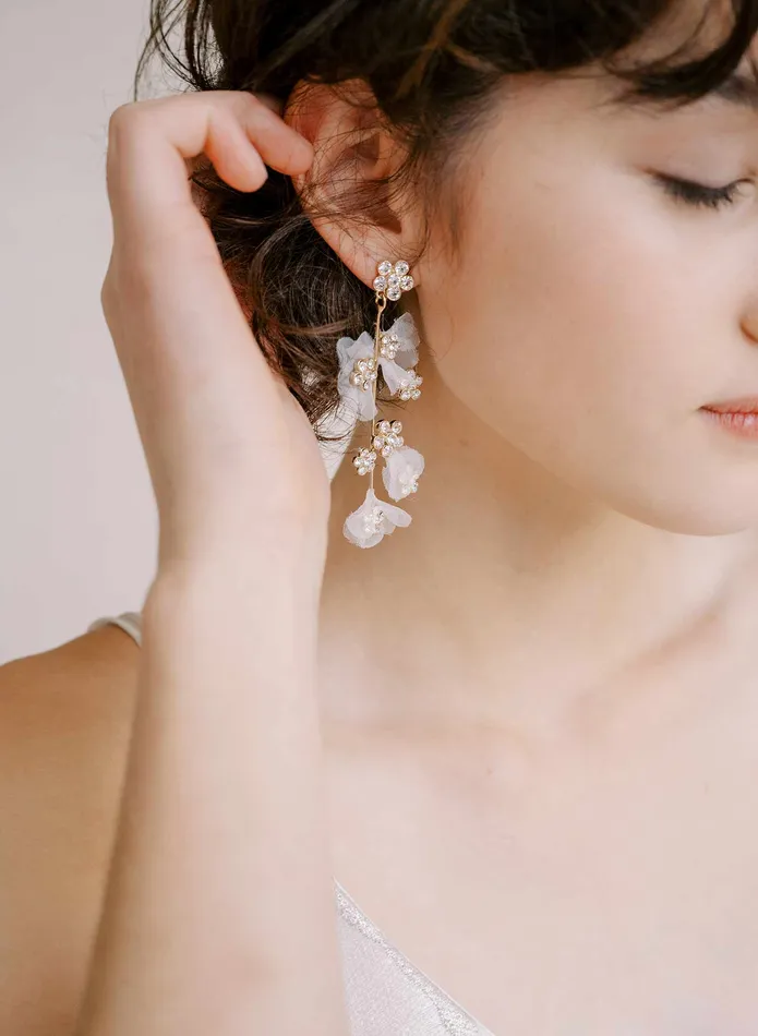 Earrings twigs honey Crystal and silk petal chandelier earring Style 2304
