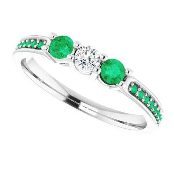 GB 150 Carats Emerald Natural Earth Mined Diamond Ring White Gold 14K Rings GB 150 Carats Emerald Natural Earth Mined Diamond Ring White Gold 14K Rings