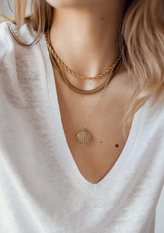 Hey Happiness Necklaces Thick Snake Chain Necklace Gold Hey Happiness Necklaces Thick Snake Chain Necklace Gold
