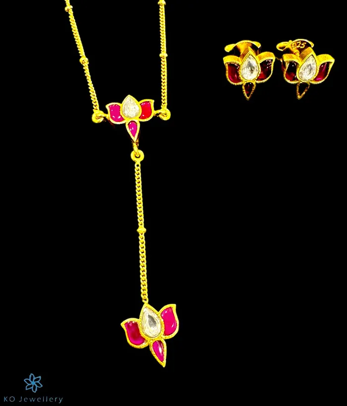 Kundan Necklaces The Lotus Silver Kundan Necklace Red Kundan Necklaces The Lotus Silver Kundan Necklace Red