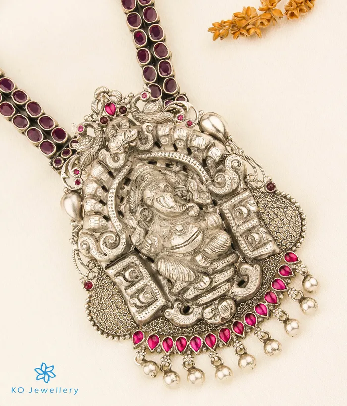 Necklaces The Aadhvitha Silver Ganesha Kempu Necklace Silversmith