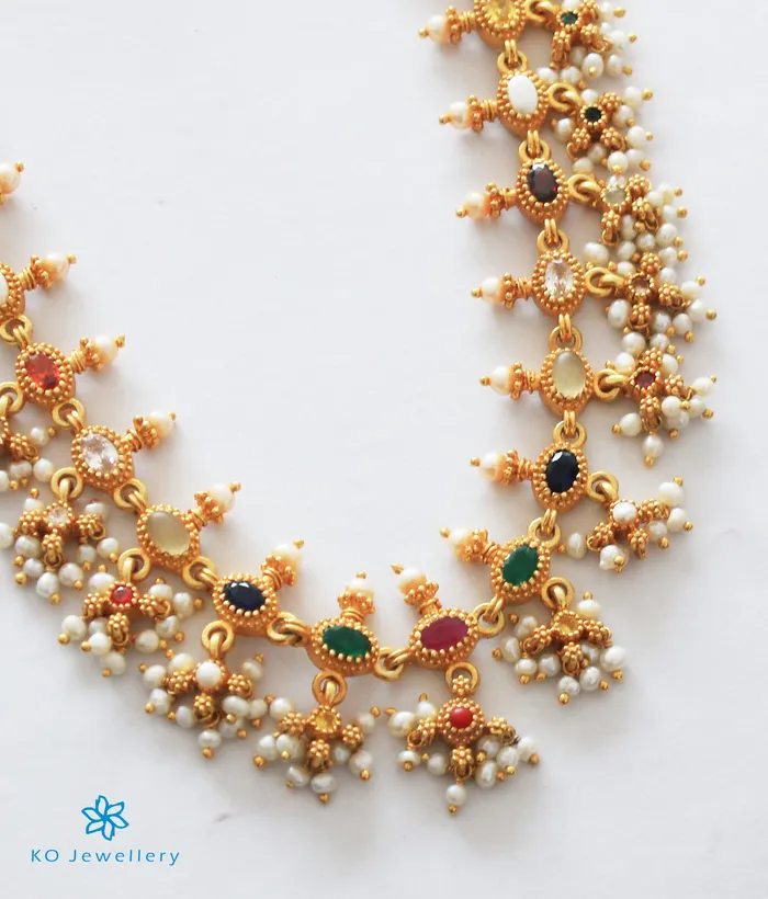 Silversmith Necklaces The Pranit Silver Navratna Necklace