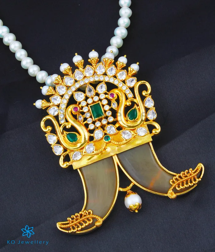 Silversmith The Atyuha Silver Tiger Claw Pearl Necklace Necklaces
