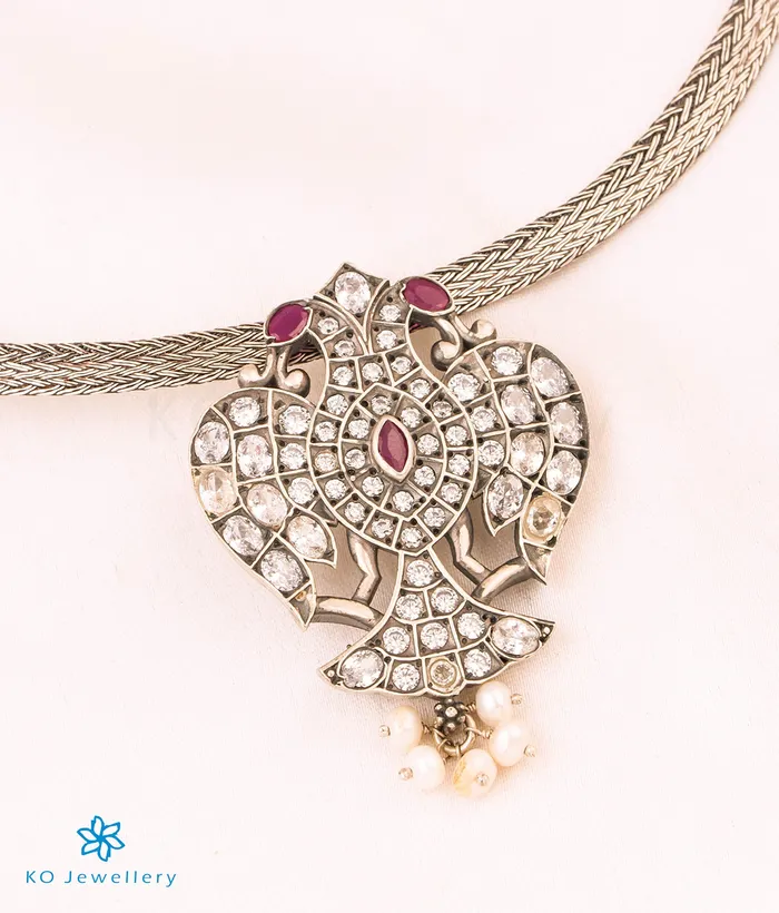 Silversmith The Ramyati Silver Gandaberunda Pendant White Necklaces