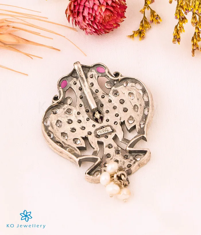 Silversmith The Ramyati Silver Gandaberunda Pendant White Necklaces