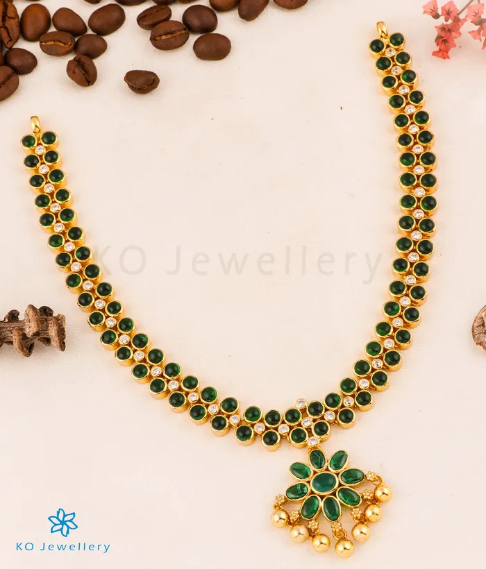 The Nivi Addige Silver Necklace Green Silversmith Necklaces