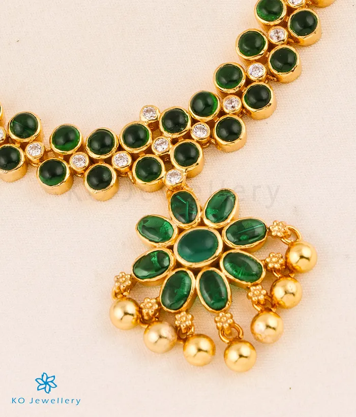 The Nivi Addige Silver Necklace Green Silversmith Necklaces